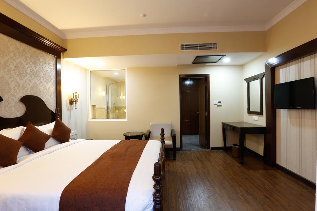 Da Yatra Courtyard Hotel Pokhara Exterior photo
