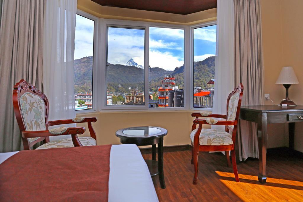 Da Yatra Courtyard Hotel Pokhara Exterior photo