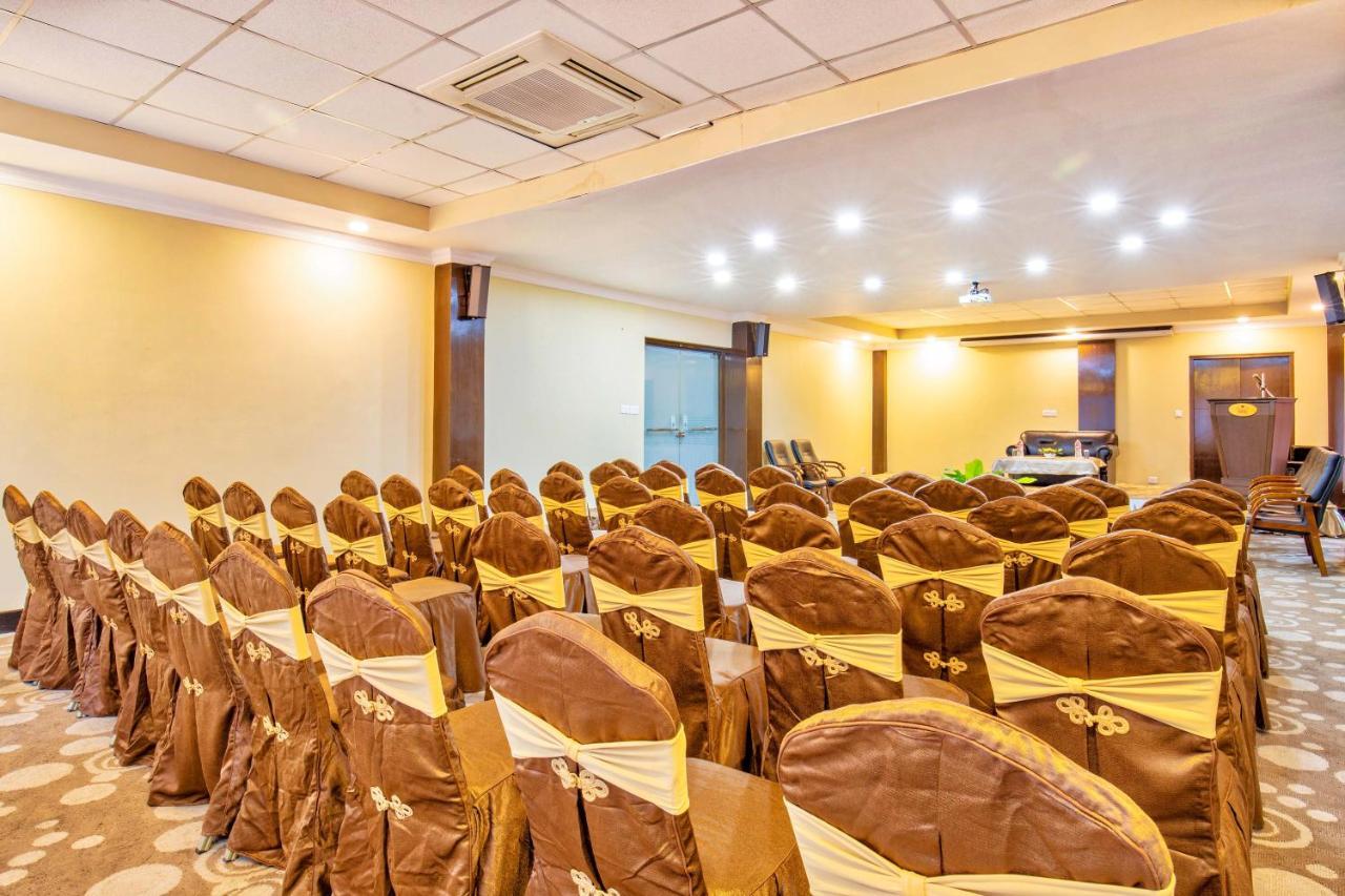 Da Yatra Courtyard Hotel Pokhara Exterior photo